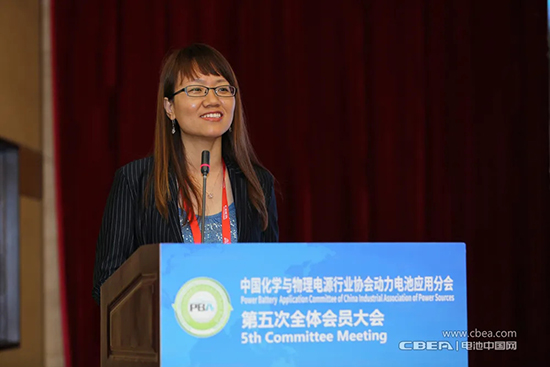 “車(chē)電分離”模式可行否？這場(chǎng)閉門(mén)會(huì)議上產(chǎn)業(yè)鏈大佬給出新看法